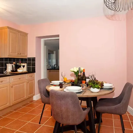 Holiday home Richmond Cottage *